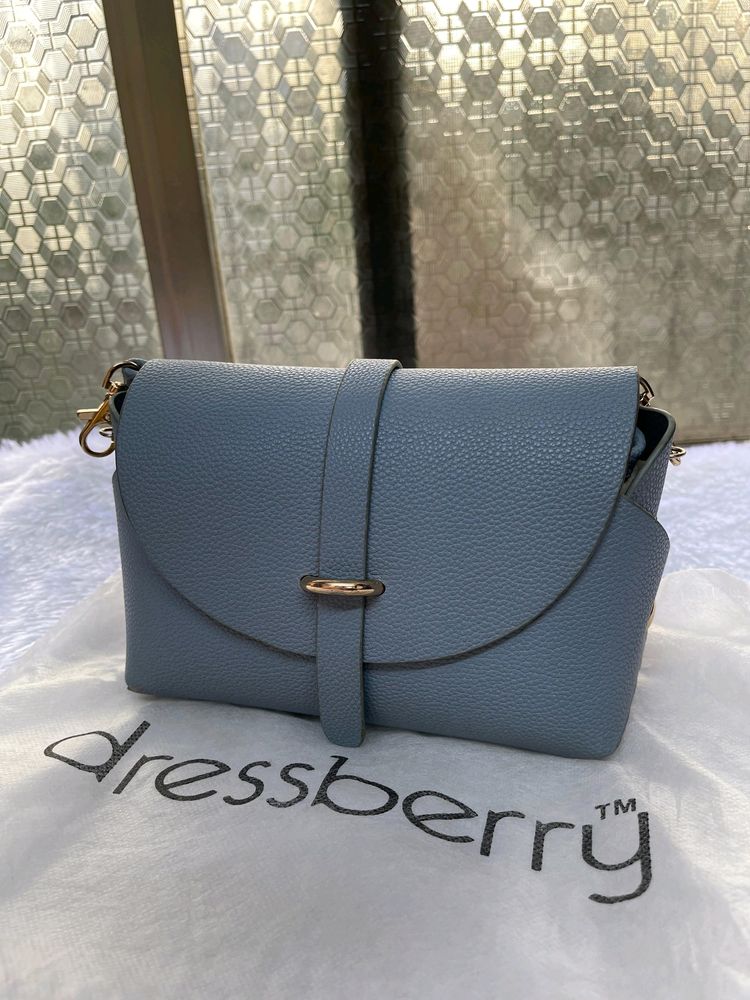 ELEGANT SOFT DRESSBERRY SLING BAG