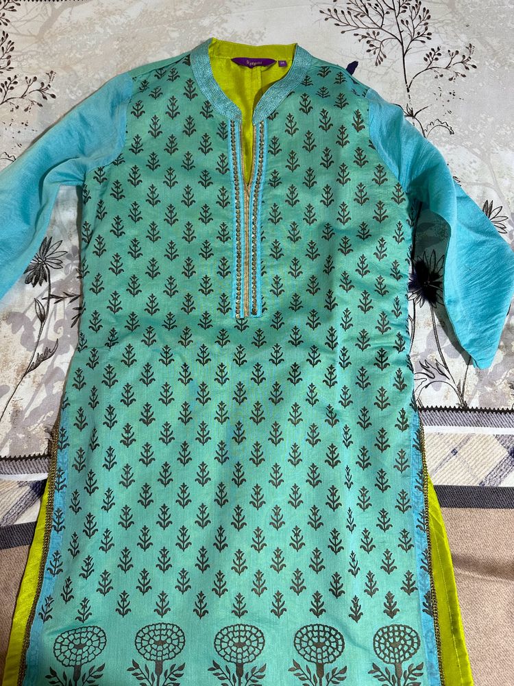 Rangriti Women’s Kurta