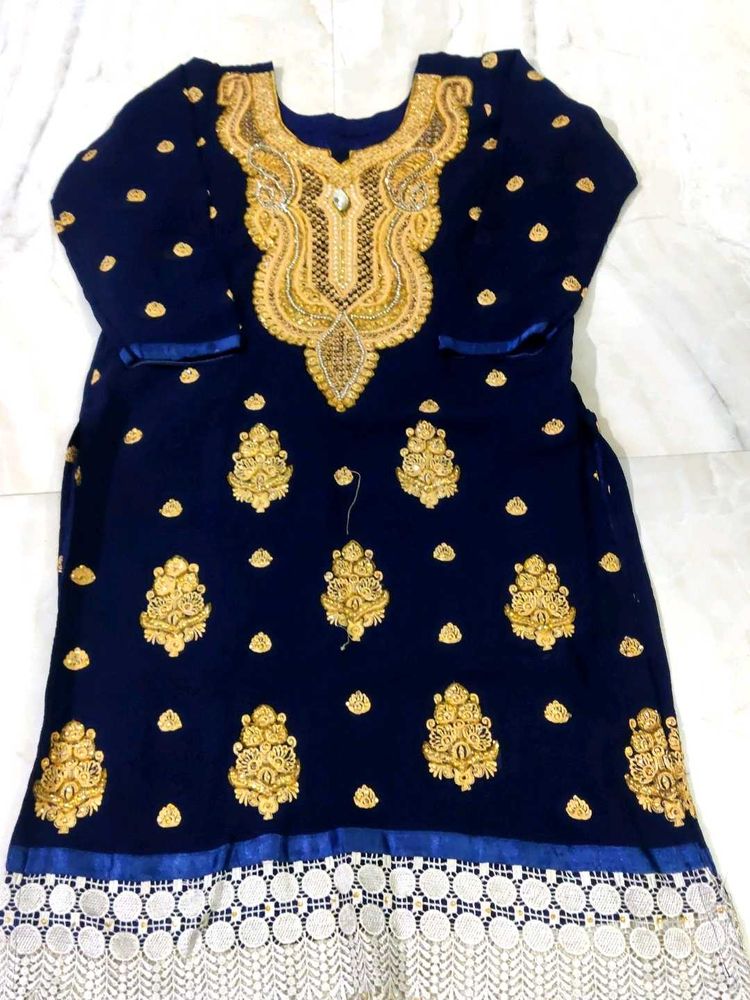 Women's Readymade Dresses With Dupatta And Bottom