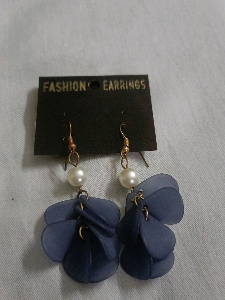 Blue Pearl Earrings