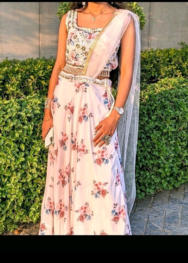 FLORAL PRINT WHITE LEHENGA WITH NET DUPATTA ❤️