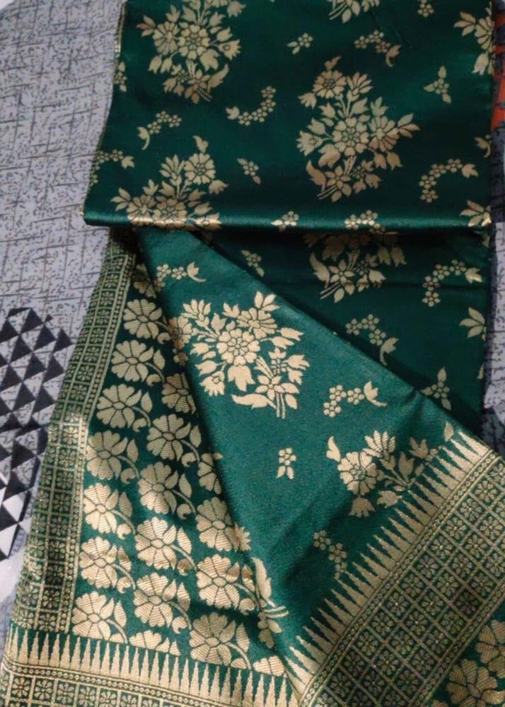 Woven Kanjeeveram Saree🩵💙