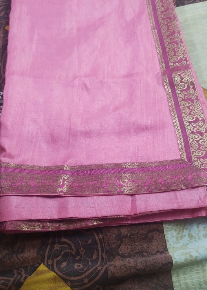 Beautiful Pink Saree With Border And Blouse Piece