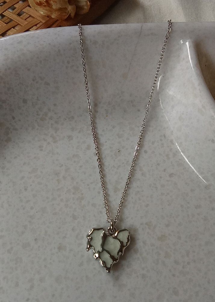 Graphite Stainless Steel Heart Pendant Necklace🤍