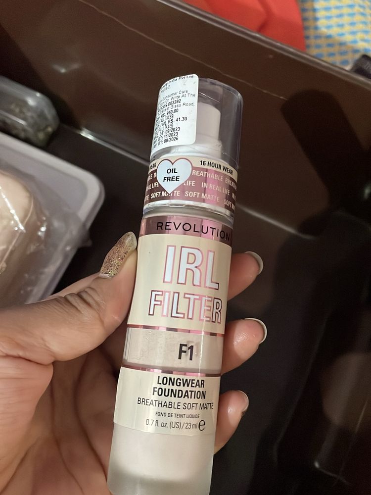 Revolution IRL FILTER LONGWEAR FOUNDATION