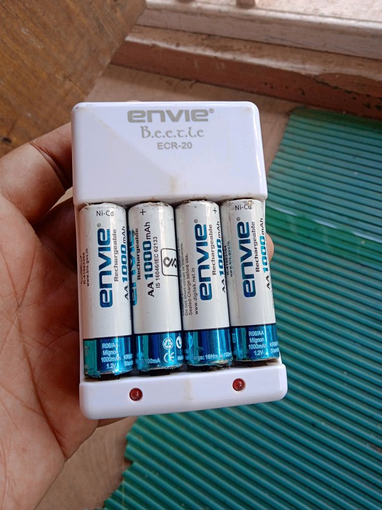 Rechargeable Battery With Charger