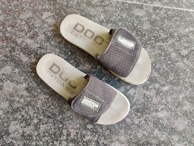 Price Drop 💧 Grey Extra Soft Slippers