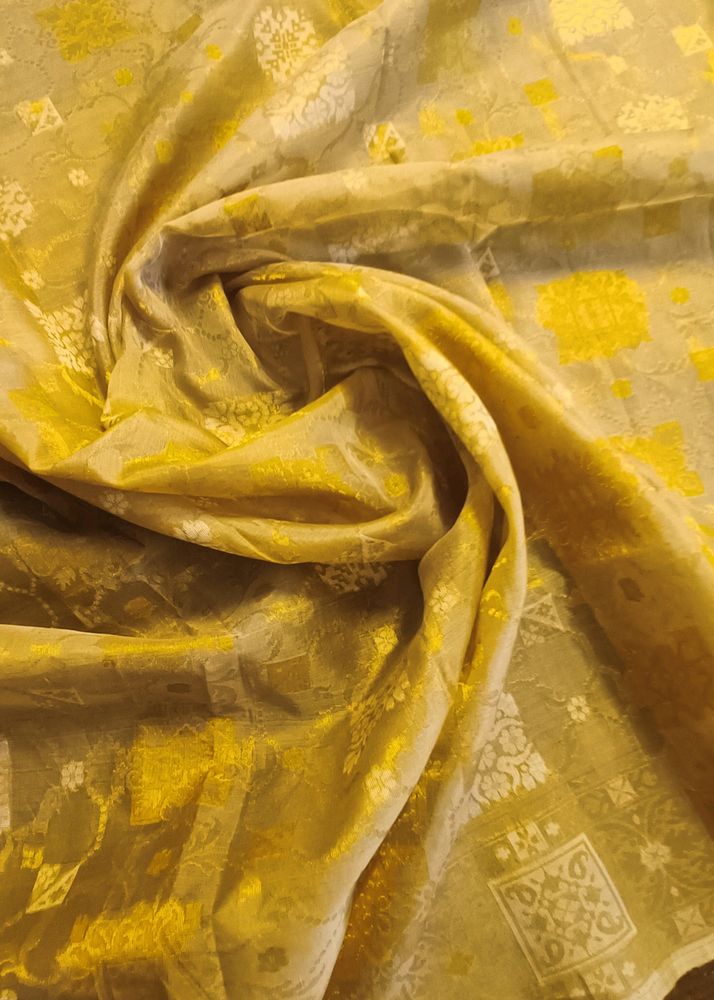 100% Pure Kadhua Banarasi Silk Kora