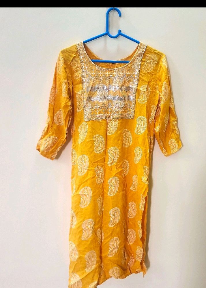 Sale In Coins Mustard Colour Kurti