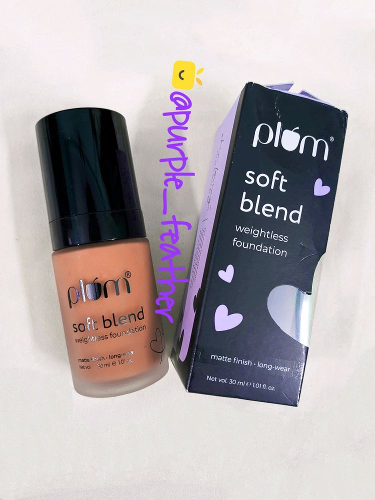 Plum Foundation SPF 15