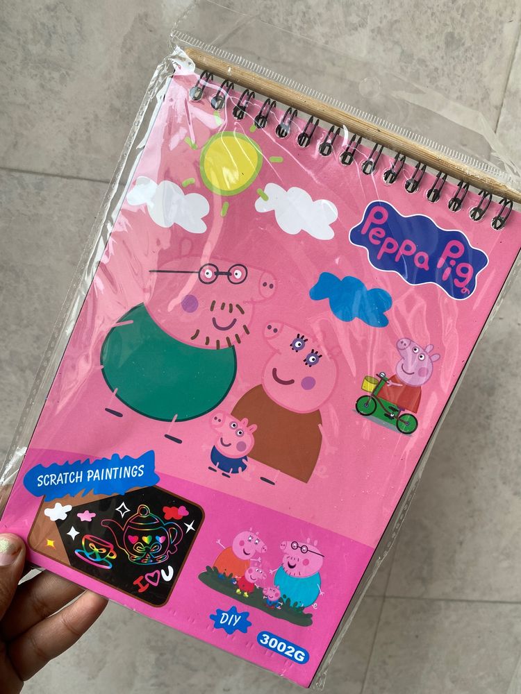 Peppa Pig Scratch Book