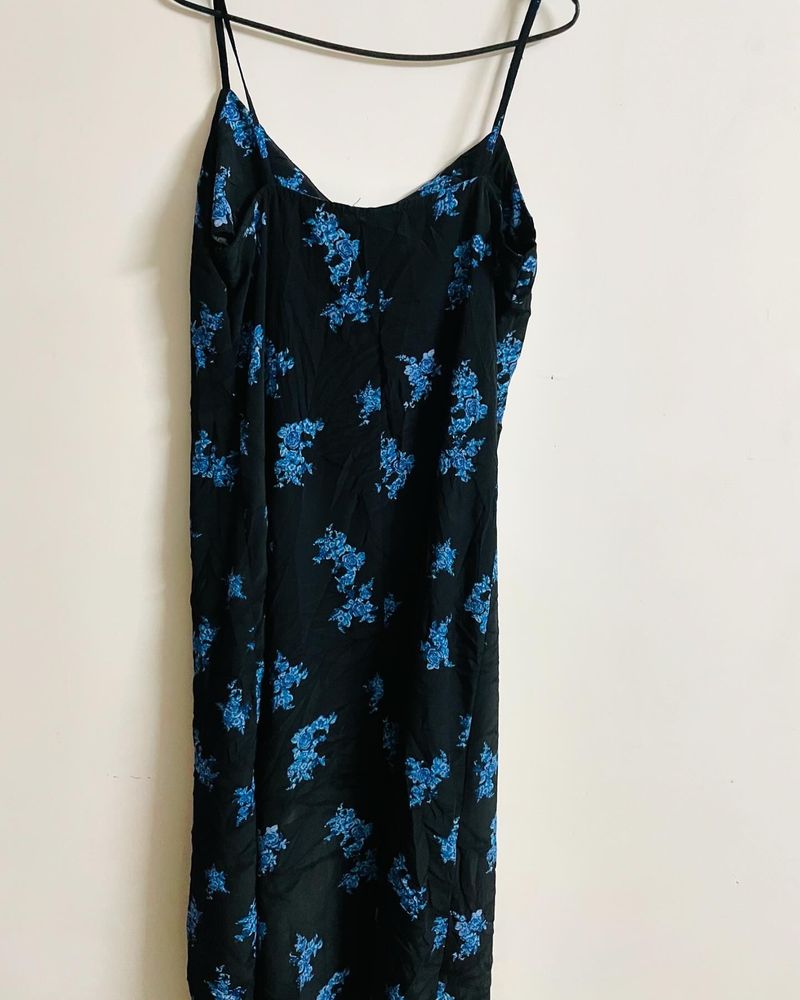 Blue Floral Maxi Lenght Dress