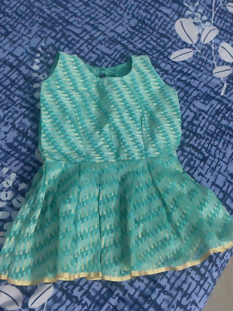 Short Kurti