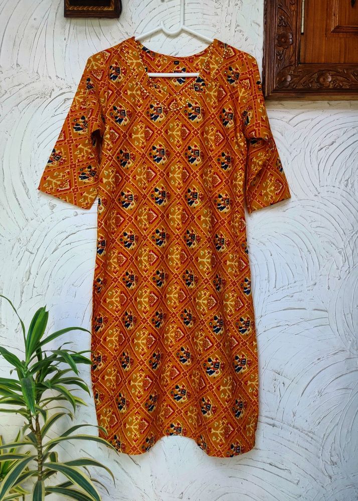 🧡 Kurta in Navy Blue & Gold print Orange