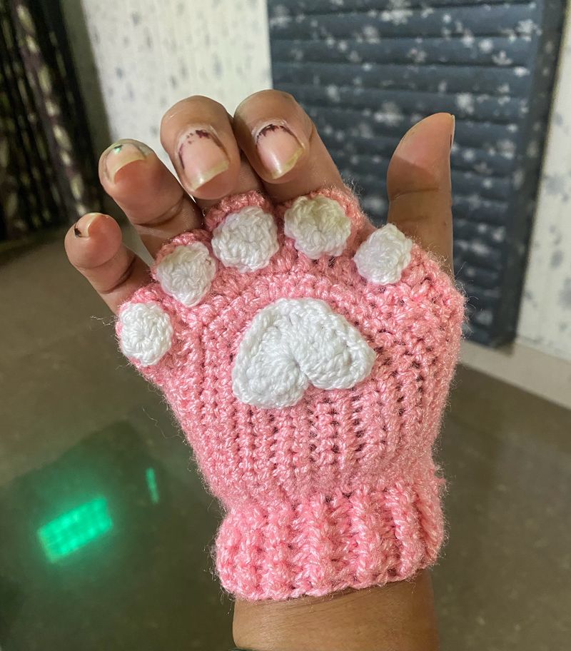 Crochet Catpaw Fingerless Gloves