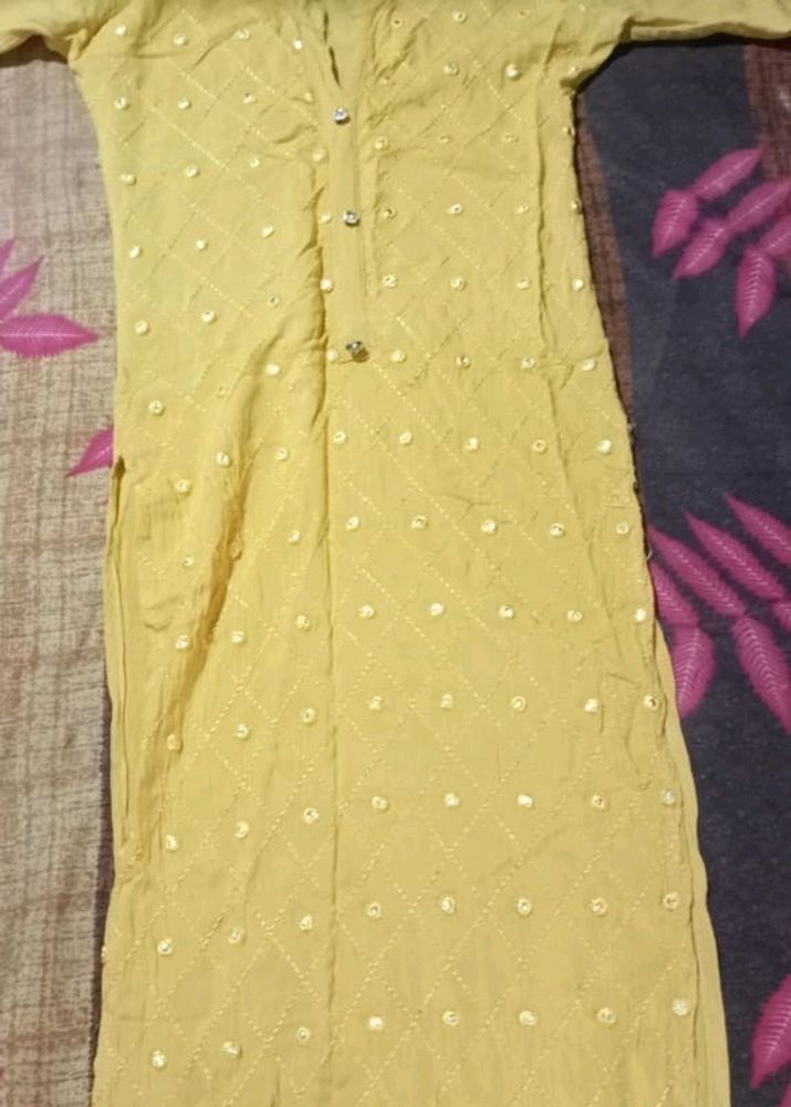 Yellow Beautiful Mirror Work Kurti In Low Price 😍