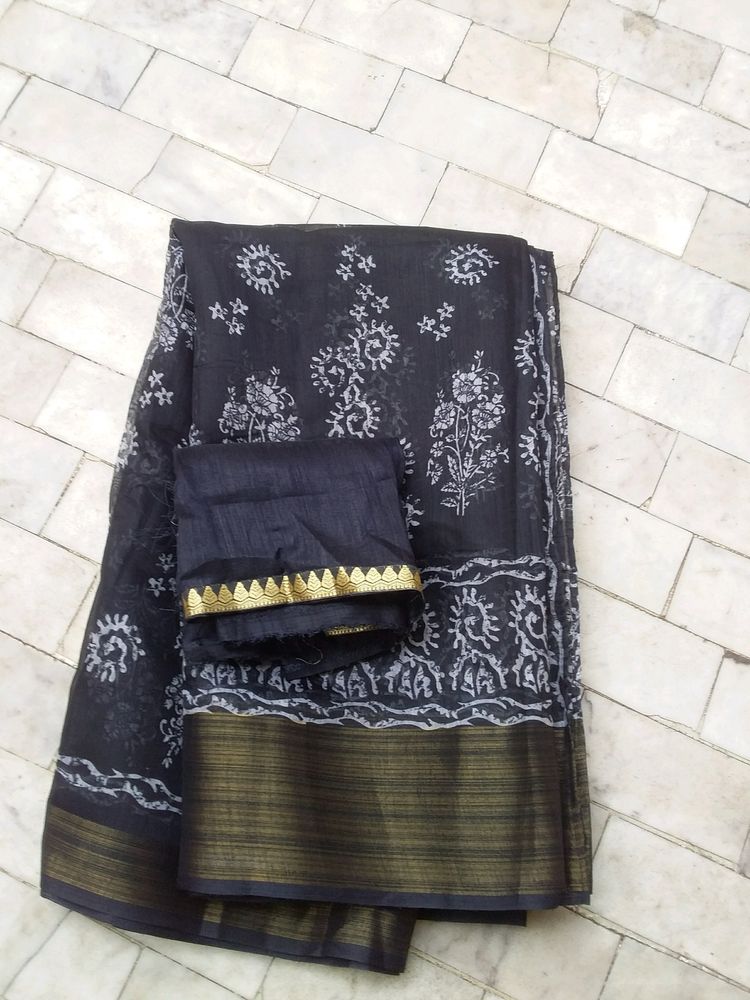 New Batik Saree With Blouse Pc