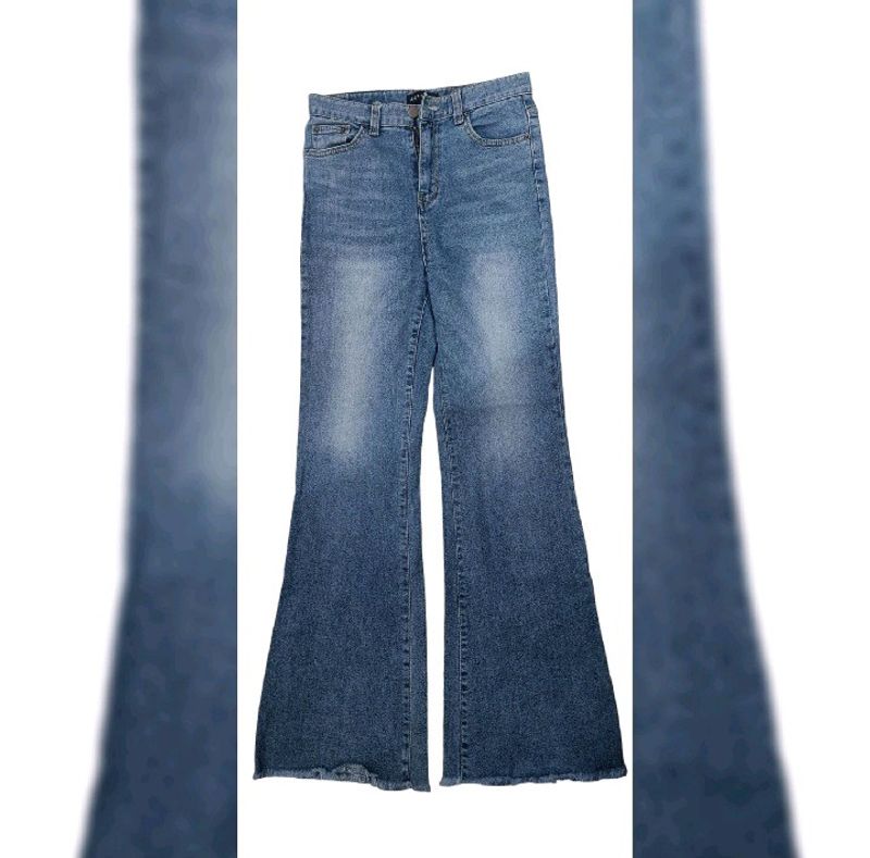 Bootcut Jeans