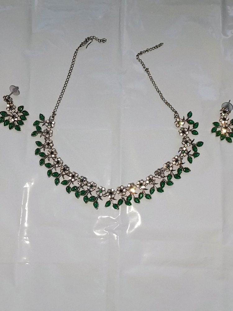 Green Necklace