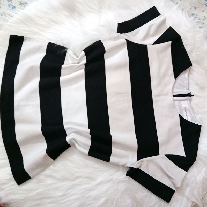 IMPORTED (Japanese) black&white striped knit top