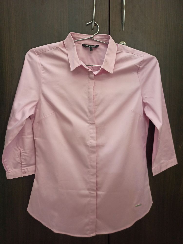 Van Huesen Woman Pink Regular Fit Formal Shirt