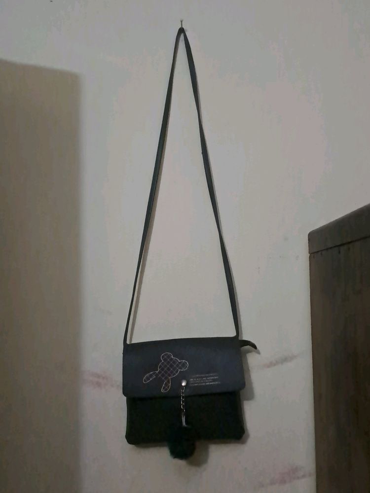 Sling bag Used But Still Look Good