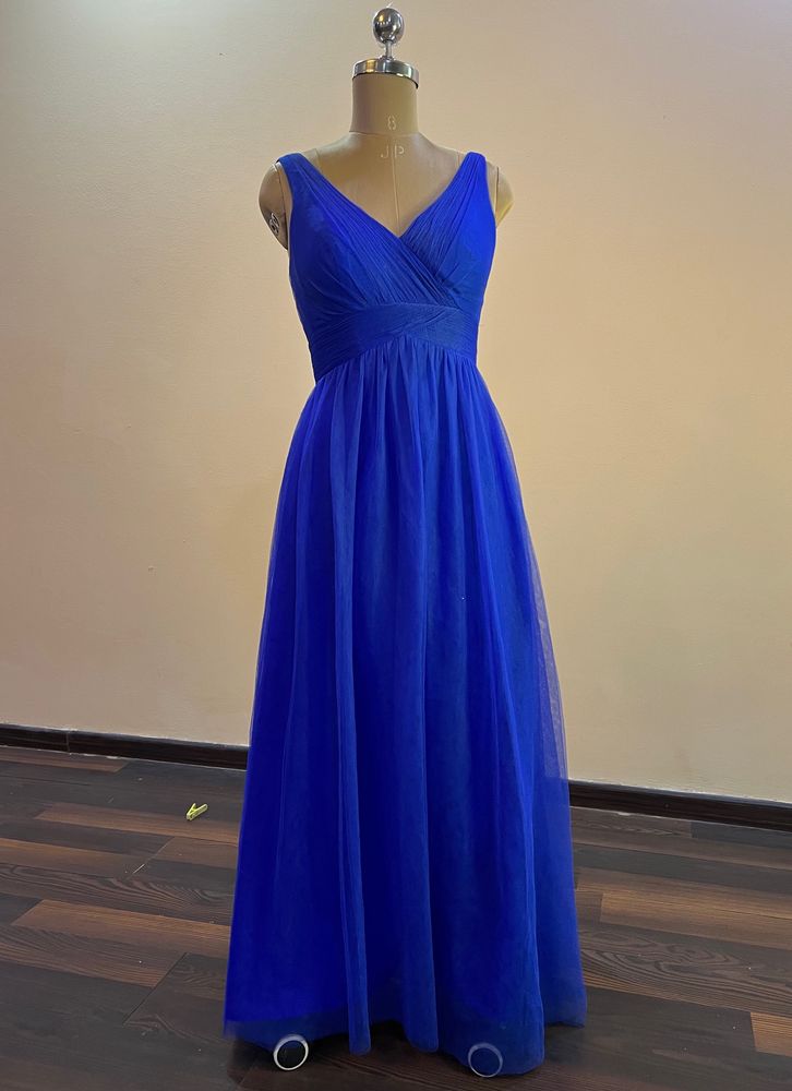 Blue Elegant V Neck Net Gown (Bust:32/34)