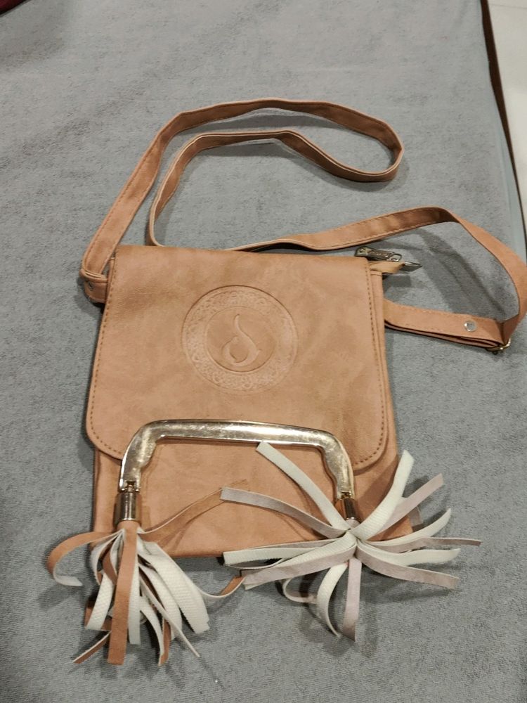 Sling Bag