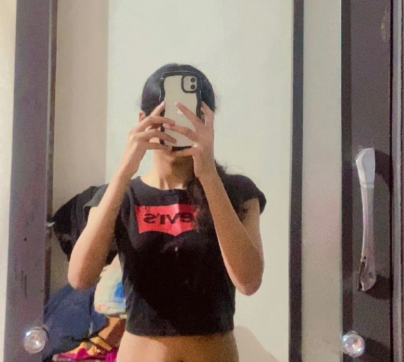 Levi’s Black Crop Top