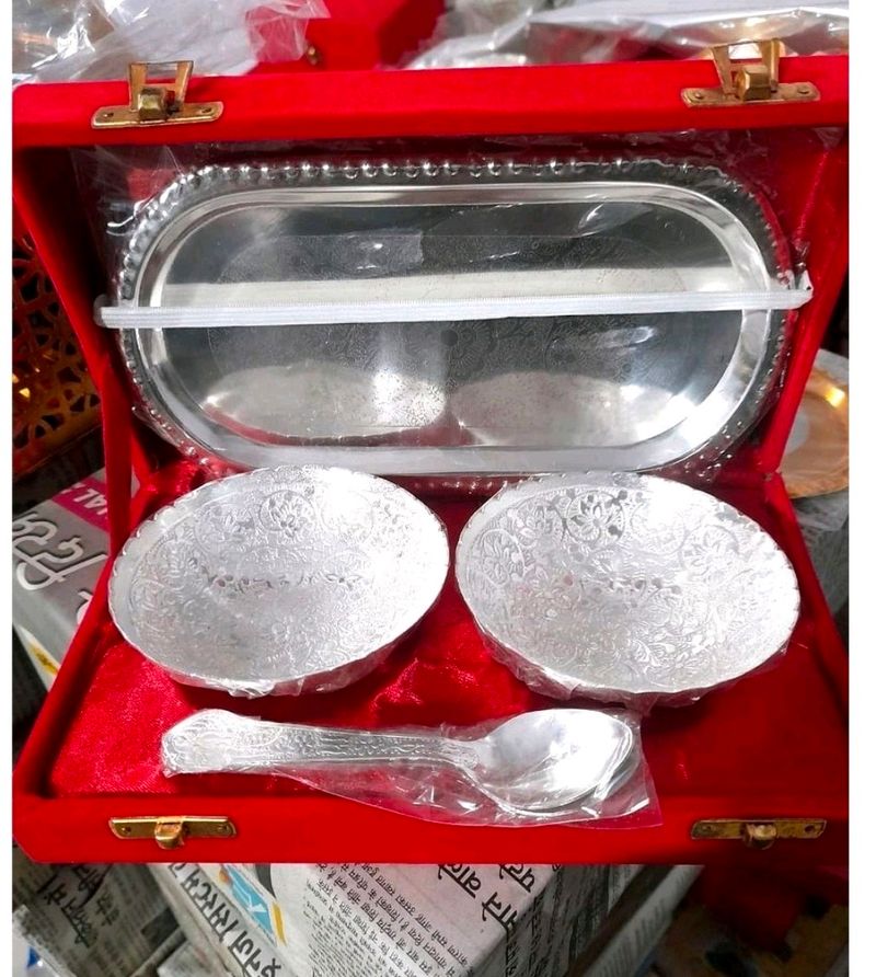 Chandi Silver Ka 2 Ktori Chamach Plate