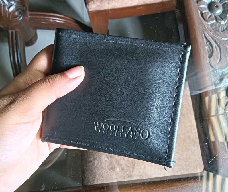 Black Wallet