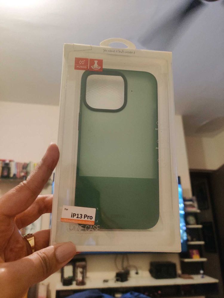 iPhone 13 Pro Mobile Cover