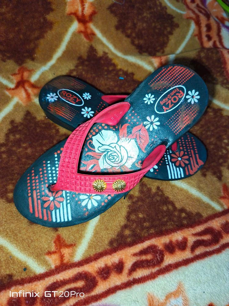 Women slipper