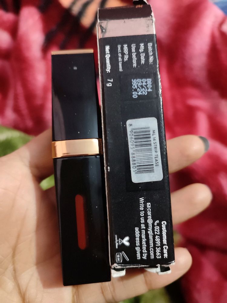 Manish Malhotra Liquid Lipstick Shade Strip Tease