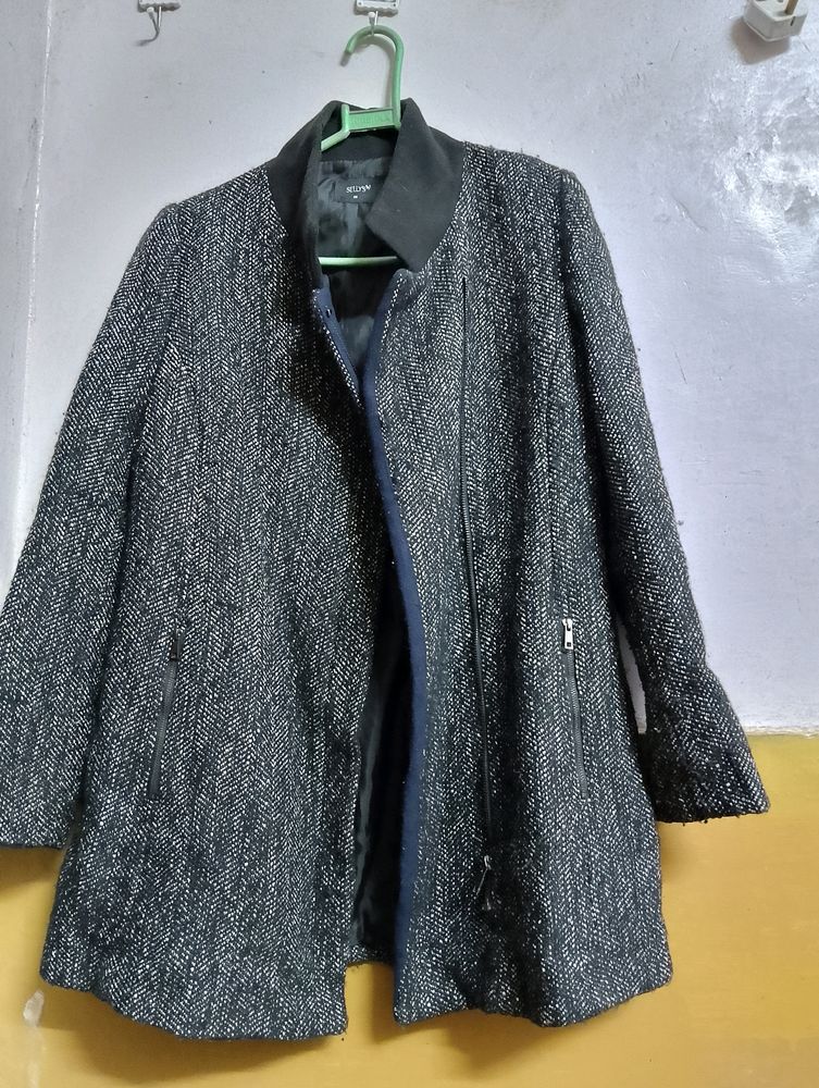 Stylish Warm Long Coat For Women Size Medium