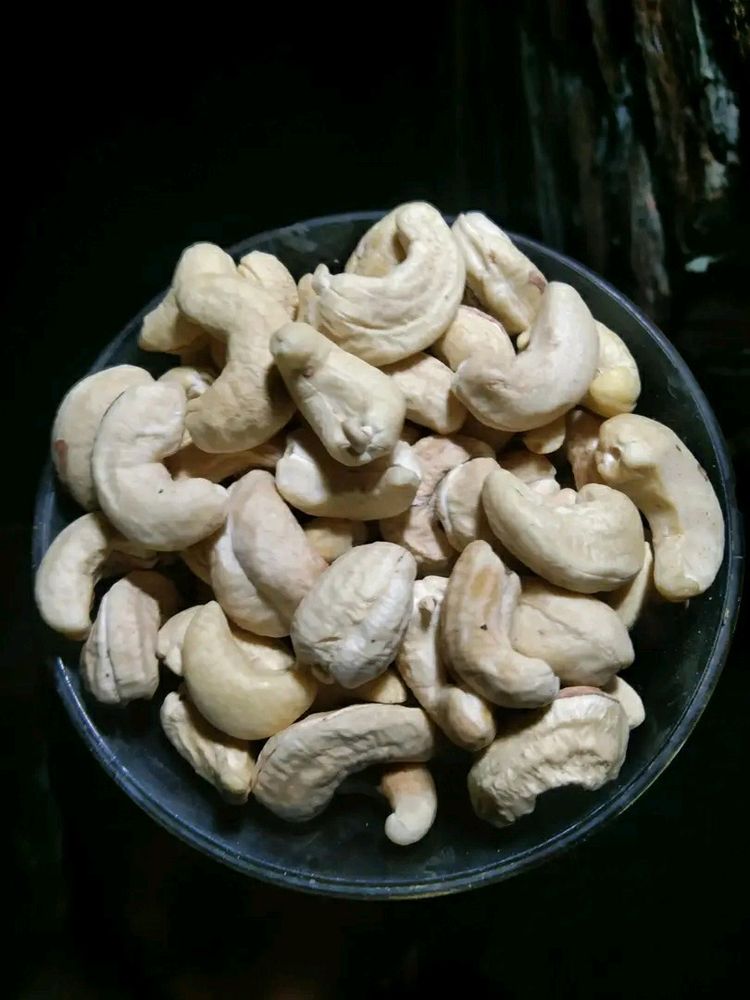 Cashew Nuts 1 Kg