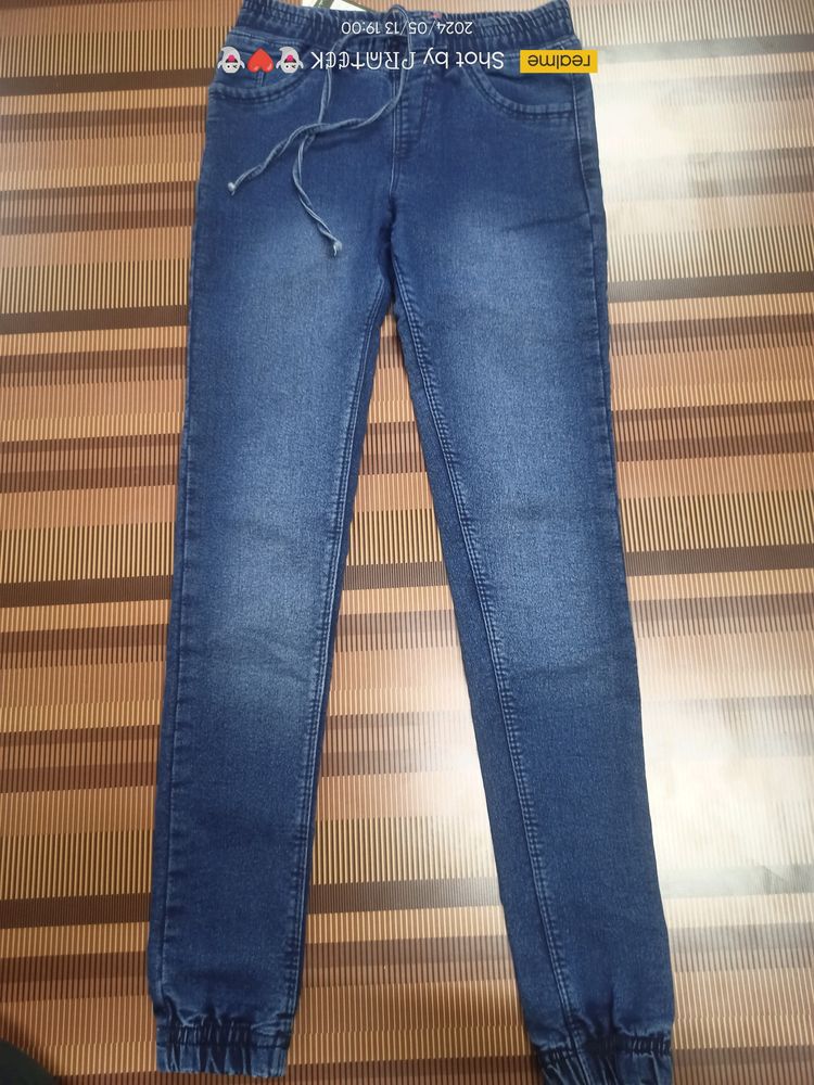 (H-24) 26 Size Slim Fit Denim Jeans