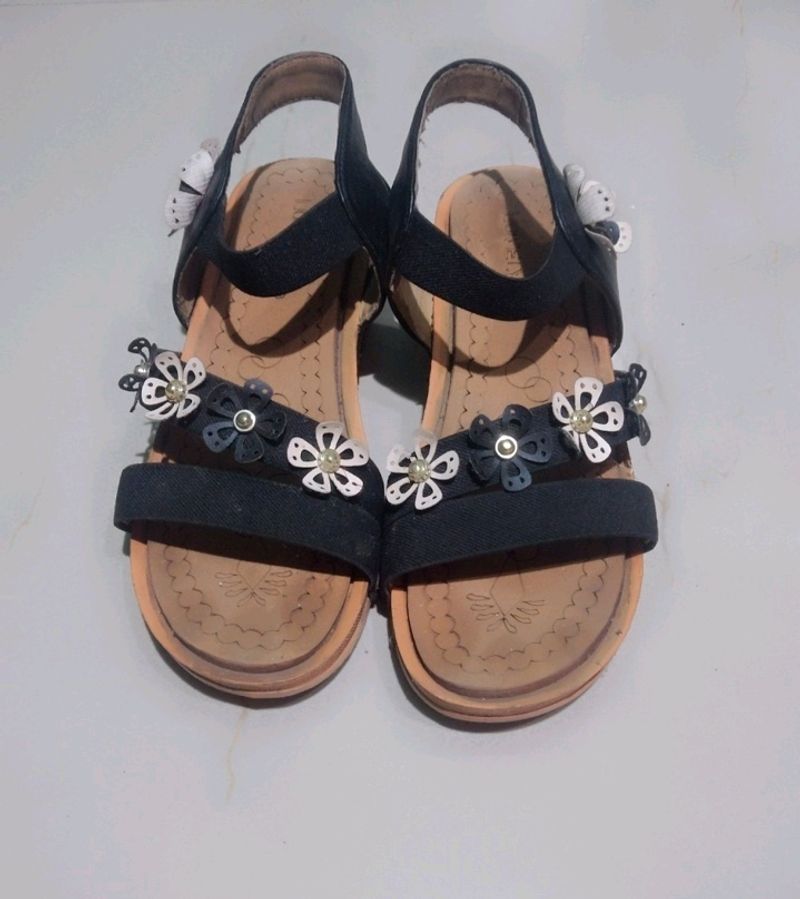 Flats & Sandals For Women