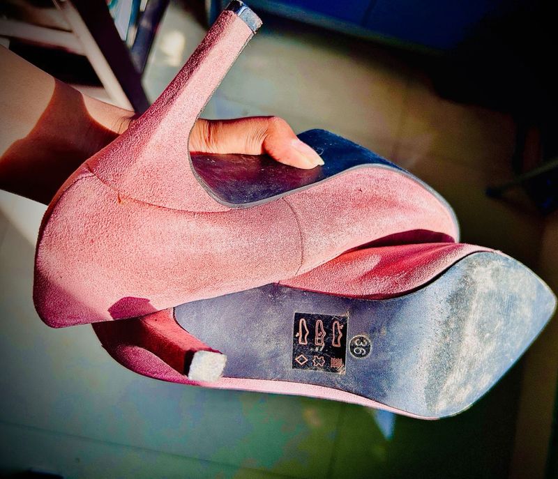 Veromoda Pink Heels