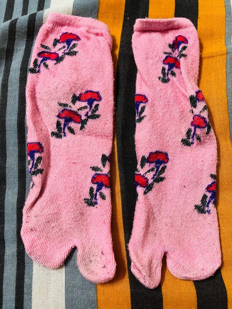 Pink Floral Socks