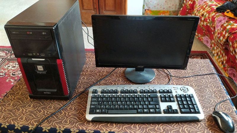 COMPUTER SET