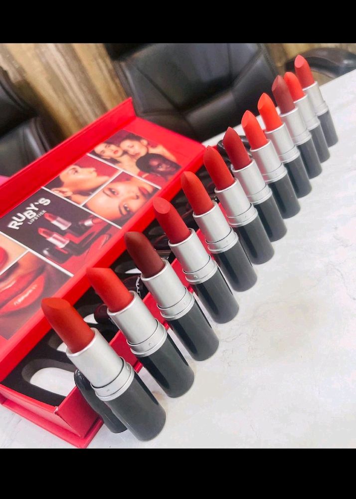 Mac Lipsticks Set