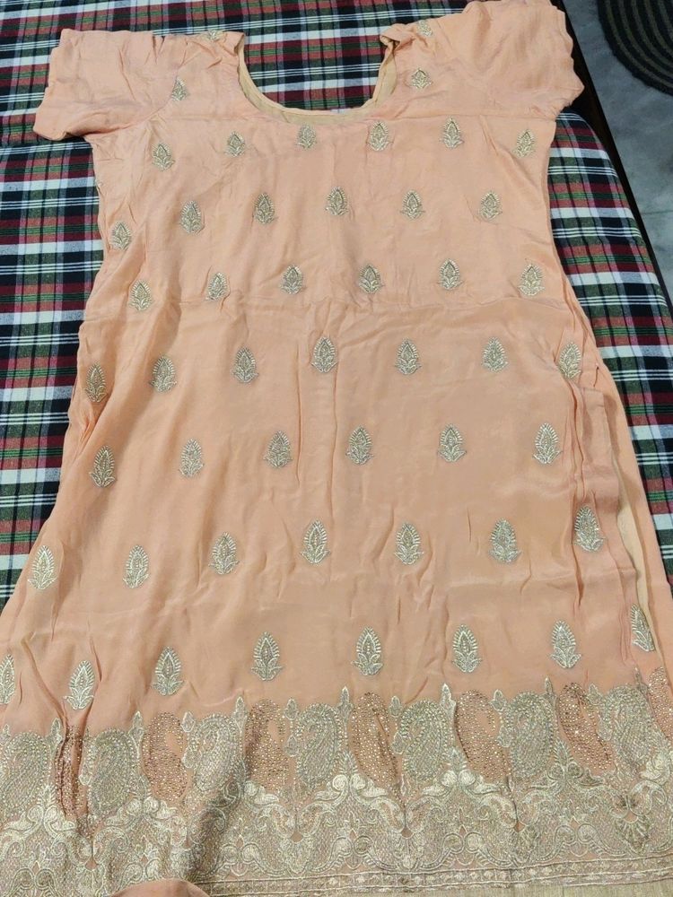 Partywear Peach Silk Kurta Set