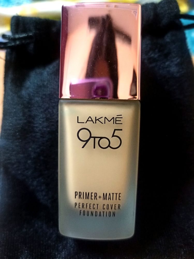 Lakme 9to5 Primer+Matte Perfect Cover Foundation