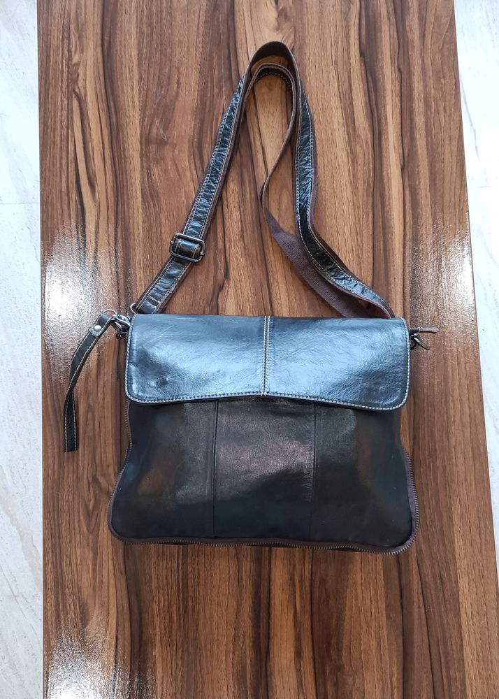 Unisex Pure Leather Laptop Bag