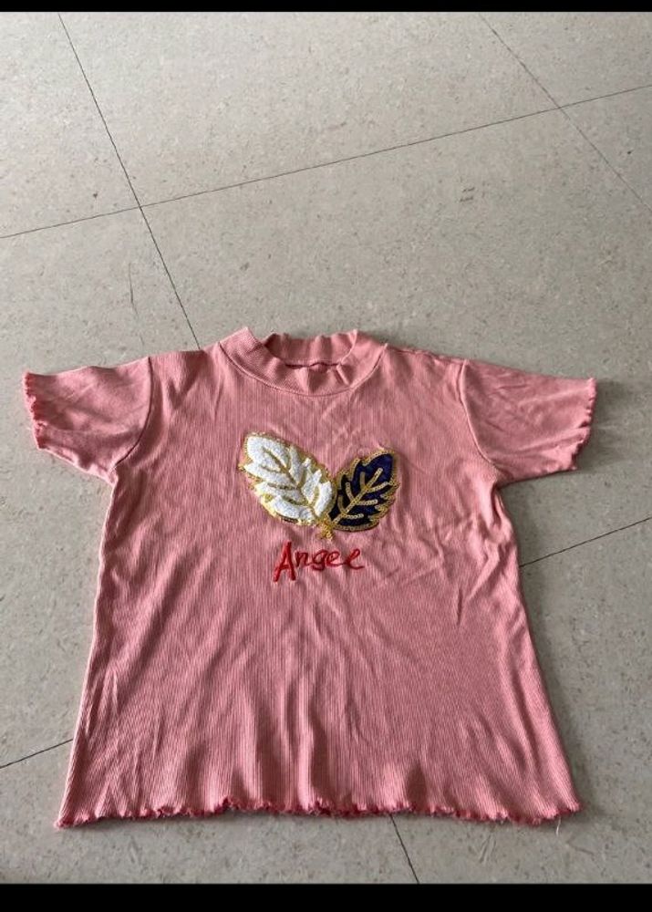 Peach Colour Feather Pattern Tshirt