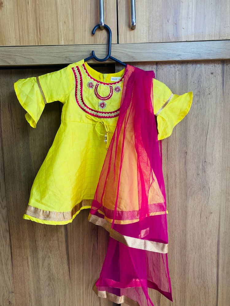 BabyOye Yellow&pink Anarkali Suit Set