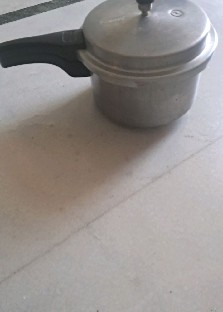 5l Outer Lid Cooker