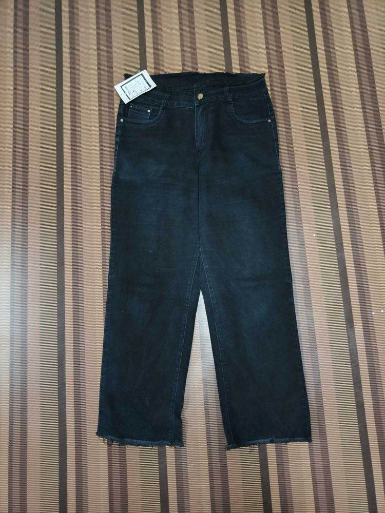 Y-52 Size 34 Straight Women Denim Jeans