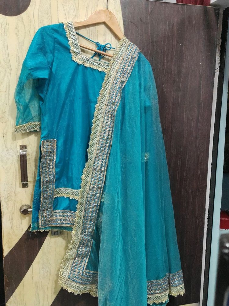 Short Kurta With Dupatta